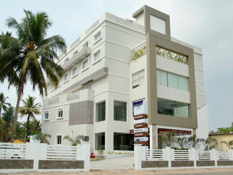 Hotel Moonlit Regency Thodupuzha Экстерьер фото
